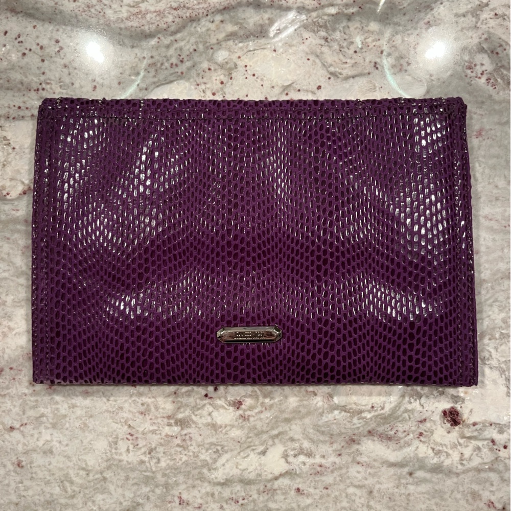 Jennifer Lopez Purple Textured Clutch - Picture 3 of 8